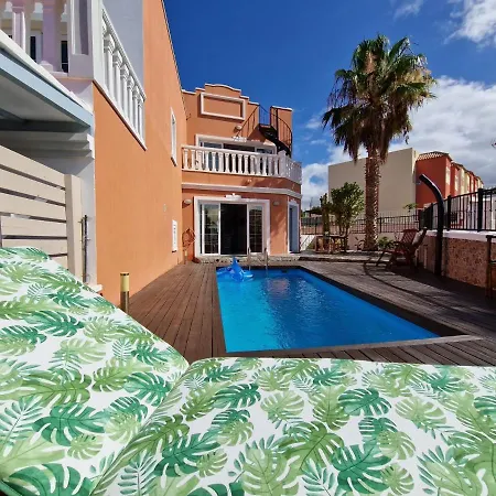 Private Pool * Callao Salvaje